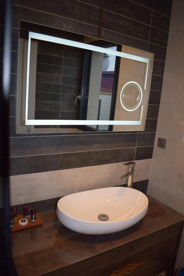 Paris Luxury - Cdg Aeroport 3* Roissy-en-France